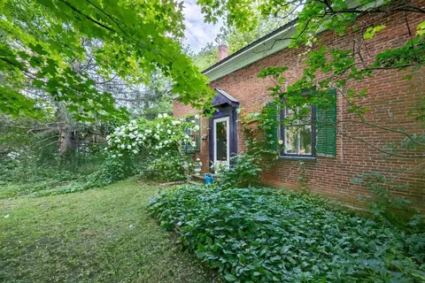 Exterior - 263 S Main St, Alburgh, VT 05440 photo 5 of 9