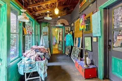 Entry Way - 263 S Main St, Alburgh, VT 05440 photo 1 of 7