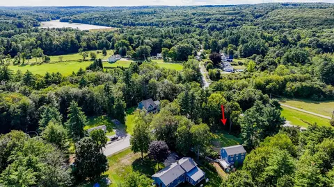View/Area - 172 Warner Hill Rd, Derry, NH 03038 photo 2 of 3