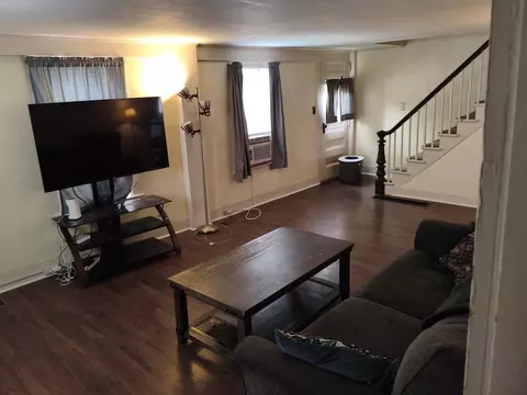 Living - 227 Main St, Epping, NH 03042 photo 1 of 6