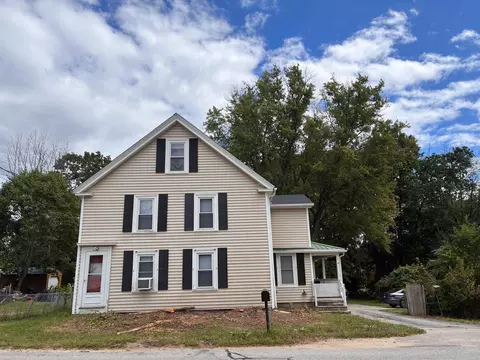 Exterior - 227 Main St, Epping, NH 03042 photo 8 of 12