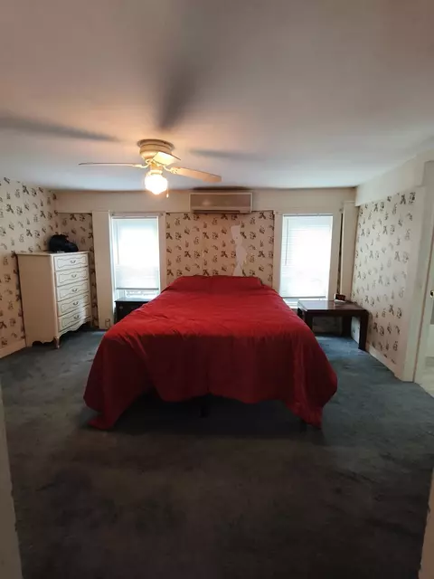 Bedroom - 227 Main St, Epping, NH 03042 photo 1 of 4