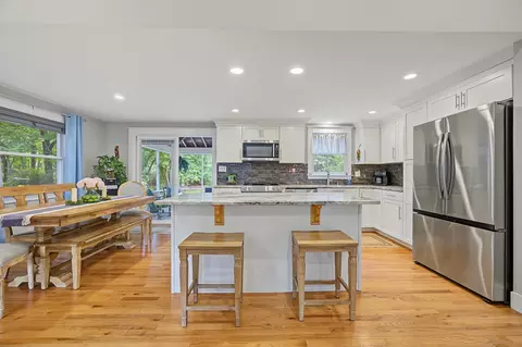 Kitchen - 16 Sunset Dr, Atkinson, NH 03811 photo 6 of 7