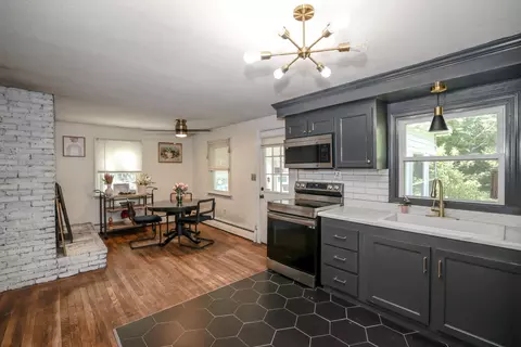 Kitchen - 169 Bow Bog Rd, Bow, NH 03304 photo 2 of 2