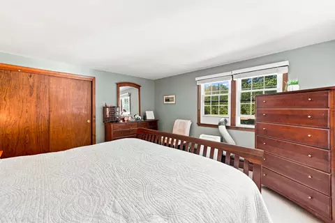 Bedroom - 18 Westside Dr, Atkinson, NH 03811 photo 2 of 5
