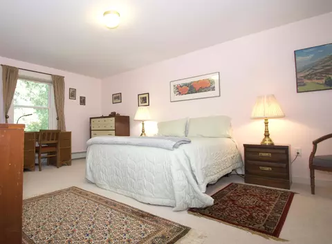 Bedroom - 37 Honeysuckle Ln, Williston, VT 05495 photo 5 of 5