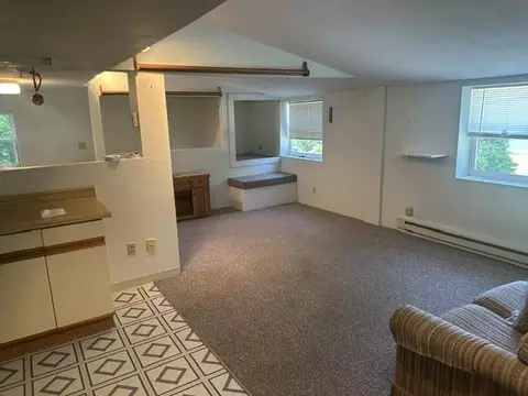 Living - 50 Deep Meadow Ln, Exeter, NH 03833 photo 2 of 5