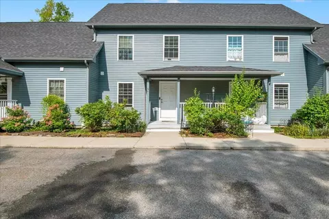 9 Country Cmns #B, Vergennes, VT 05491