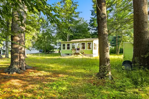 Exterior - 6 Cross St, Windham, NH 03087 photo 6 of 11