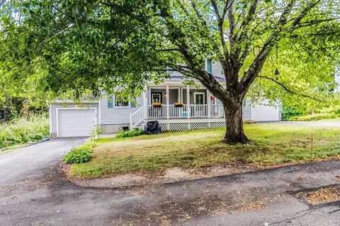 Exterior - 28 Coe Dr, Durham, NH 03824 photo 1 of 12