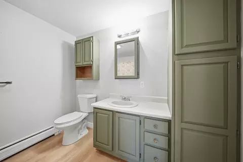 Bath - 7 Twin St, Windham, NH 03087 photo 2 of 2