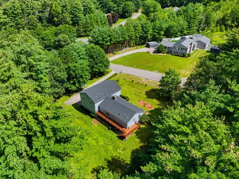 View/Area - 7 Twin St, Windham, NH 03087 photo 5 of 6