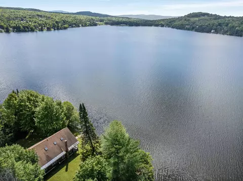 445 446 Beach Rd, Pittsburg, NH 03592