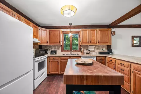Kitchen - 56 Johnson Rd, Warren, VT 05674 photo 1 of 5