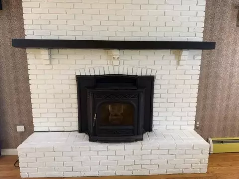 Living - 124 Mill Rd, Hampton, NH 03842 photo 7 of 8
