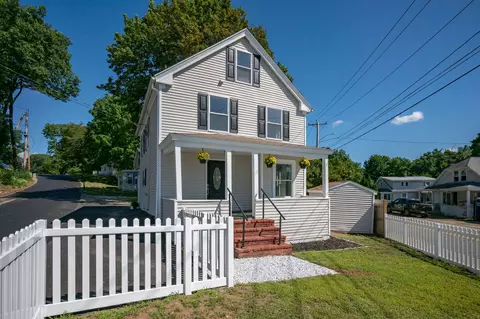 11 Millville St, Salem, NH 03079