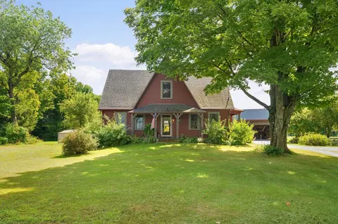 182 Dartmouth College Hwy, Haverhill, NH 03765