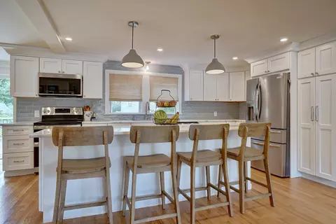 Kitchen - 354 Wallis Rd, Rye, NH 03870 photo 5 of 5