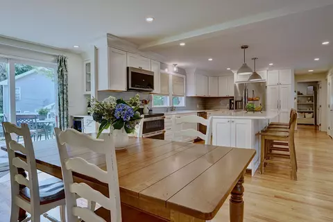 Kitchen - 354 Wallis Rd, Rye, NH 03870 photo 2 of 5