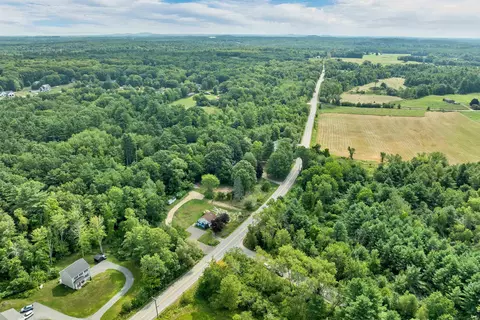456 Pickering Rd, Rochester, NH 03867