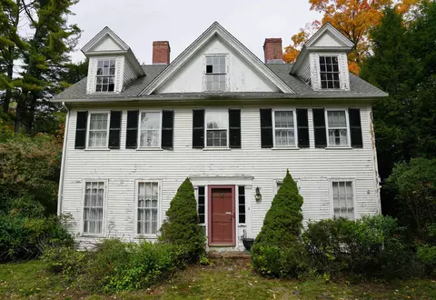 5 Old Jaffrey Rd, Peterborough, NH 03458