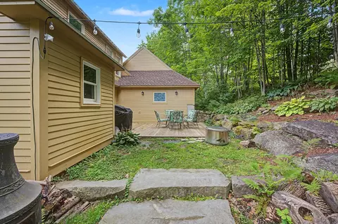 Exterior - 52 Chase St, Sunapee, NH 03782 photo 5 of 8