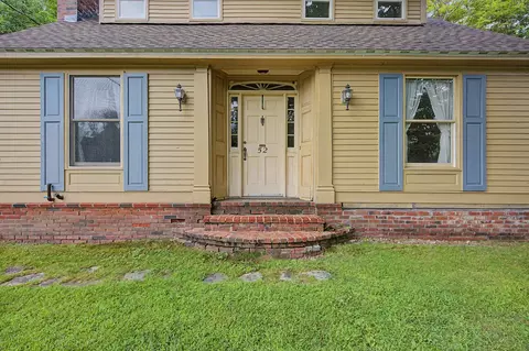 Exterior - 52 Chase St, Sunapee, NH 03782 photo 3 of 8