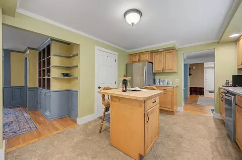 Kitchen - 52 Chase St, Sunapee, NH 03782 photo 3 of 5