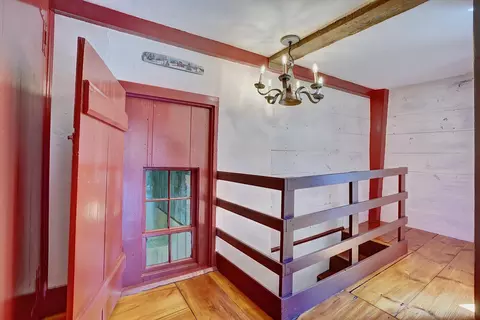 Entry Way - 5 Grove Rd, Rye, NH 03870 photo 4 of 4