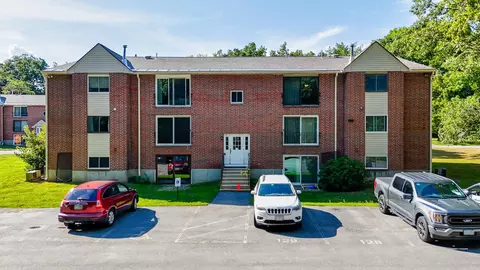 Exterior - 6 Brookside Dr #4, Exeter, NH 03833 photo 1 of 1