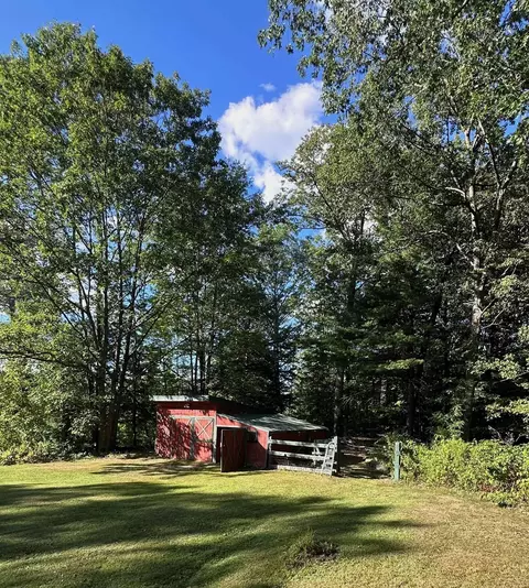 Exterior - 184 Dutton District Rd, Springfield, VT 05156 photo 5 of 5