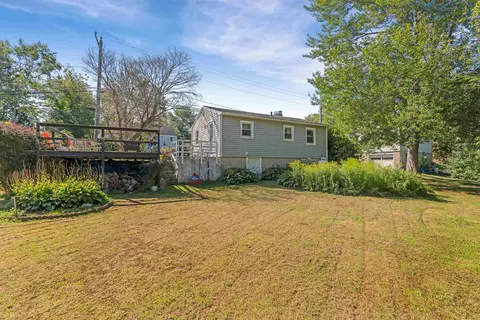 Exterior - 11 Parsons Rd, Rye, NH 03870 photo 3 of 6