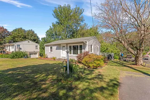 Exterior - 11 Parsons Rd, Rye, NH 03870 photo 6 of 6