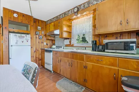 Kitchen - 11 Parsons Rd, Rye, NH 03870 photo 1 of 1