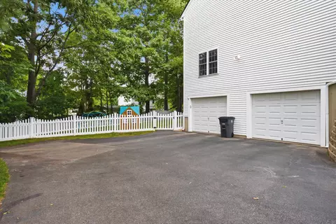 Exterior - 22 Virginia Ct, Hooksett, NH 03106 photo 11 of 13