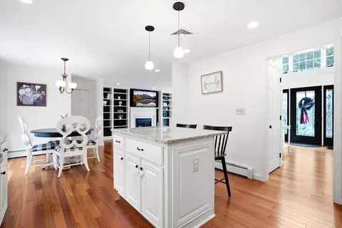 Kitchen - 22 Virginia Ct, Hooksett, NH 03106 photo 1 of 4