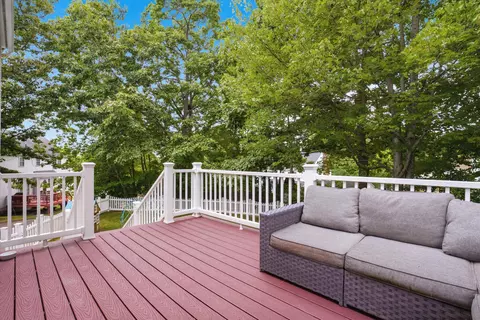 Exterior - 22 Virginia Ct, Hooksett, NH 03106 photo 7 of 13