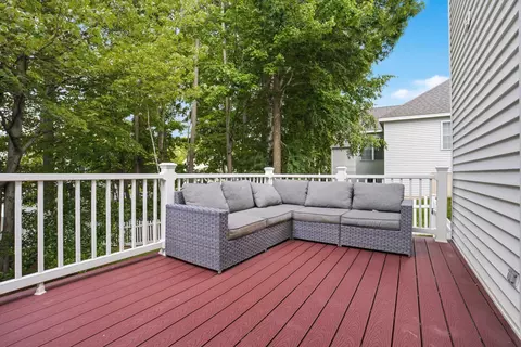 Exterior - 22 Virginia Ct, Hooksett, NH 03106 photo 6 of 13
