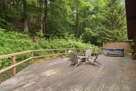 Exterior - 11 Round Tree Rd, Winhall, VT 05340 photo 2 of 7