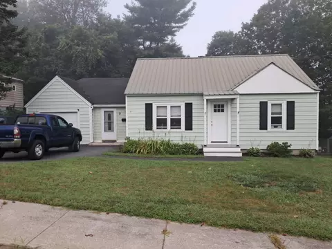 9 Stone Ave, Claremont, NH 03743