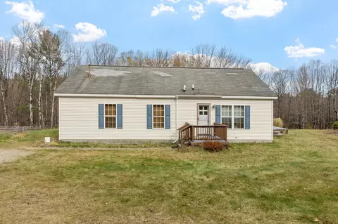 50 Lynn Hill Rd, Acworth, NH 03601
