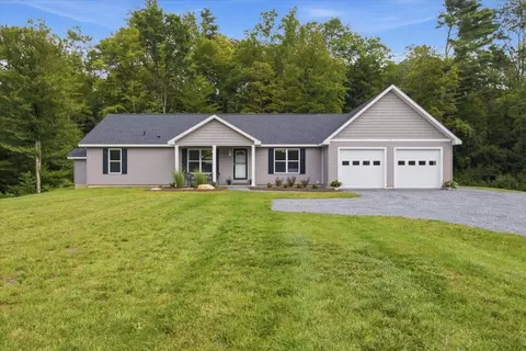 331 Hideaway Ln, Sunderland, VT 05250