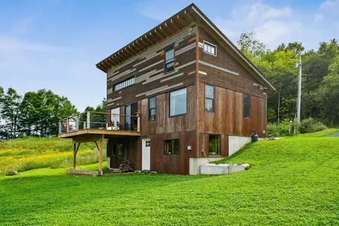 Exterior - 2944 Shellhouse Mountain Rd, Ferrisburgh, VT 05456 photo 1 of 11