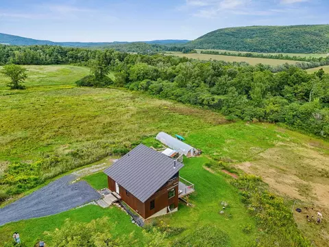 View/Area - 2944 Shellhouse Mountain Rd, Ferrisburgh, VT 05456 photo 2 of 9
