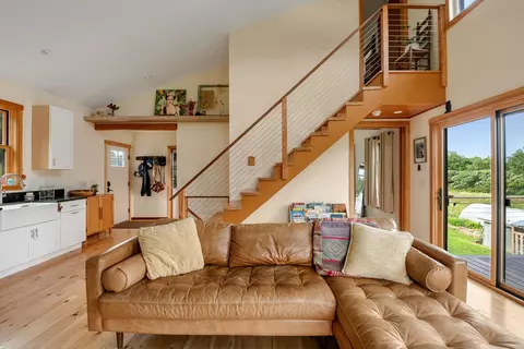 Living - 2944 Shellhouse Mountain Rd, Ferrisburgh, VT 05456 photo 4 of 6
