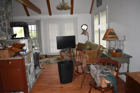 Living - 185 Driscoll Dr, Lowell, VT 05847 photo 2 of 3