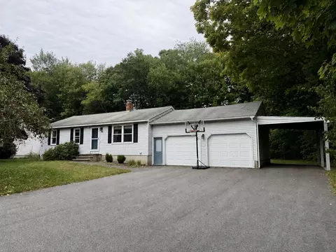 54 Essex St, Sanford, ME 04073