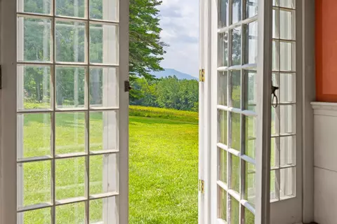 Entry Way - 128 Dodge Rd, Plainfield, NH 03781 photo 6 of 8