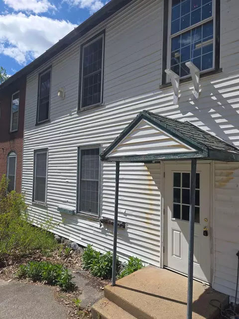 42 Main St, Antrim, NH 03440