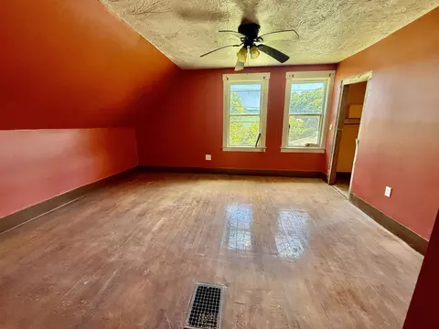Bedroom - 127 Cherry St, Hardwick, VT 05843 photo 2 of 4